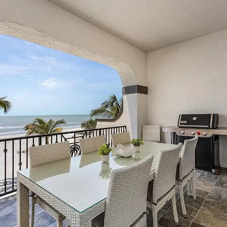 3134 Estero Blvd Home
